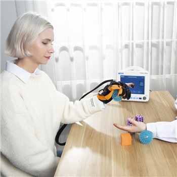 Robotkesztyű neuromuszkuláris rehabilitációhoz